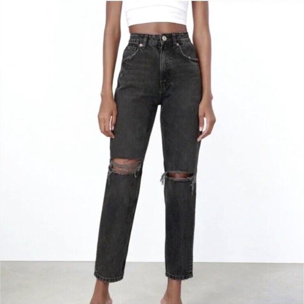 Zara High Waisted Straight Leg Mom Jeans Distressed Black Denim Women’s Size 4